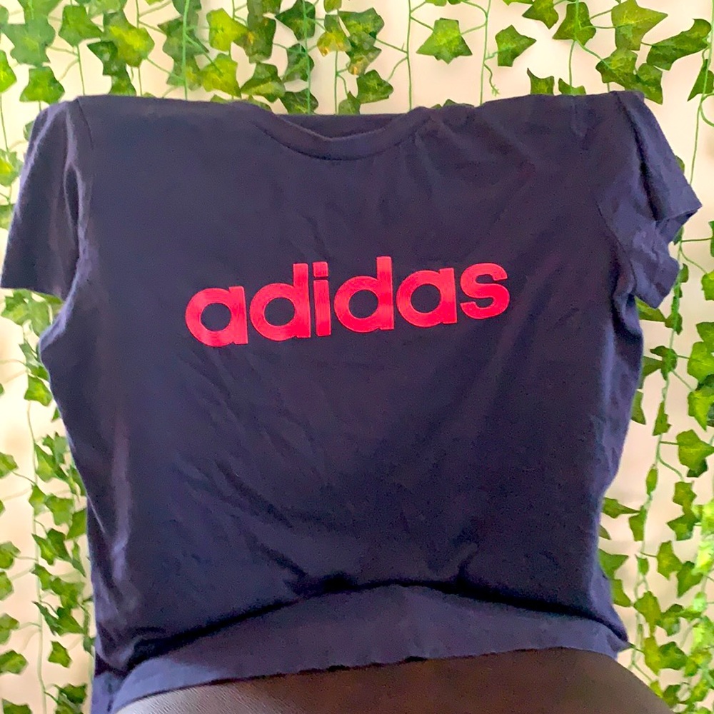 Youth girls XL Adidas T-shirt